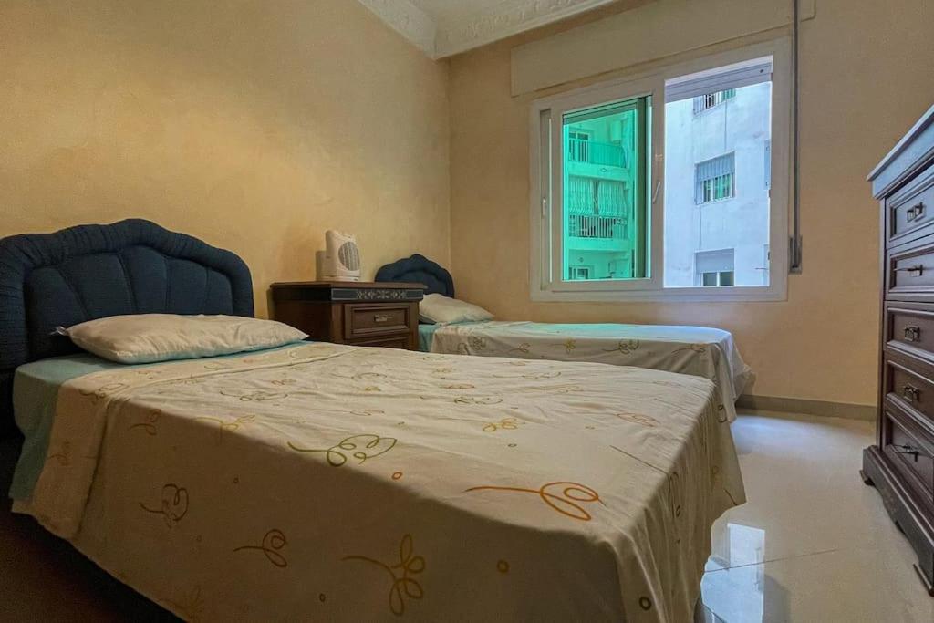 C21 Front Of Barcelo Family Sea View And Parking Tanger